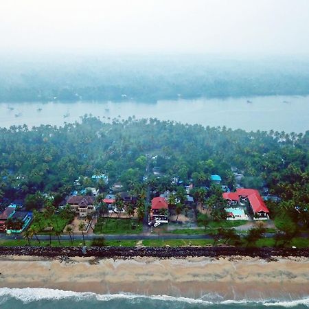 Sapphire Club Cherai Beach Villa Exterior photo