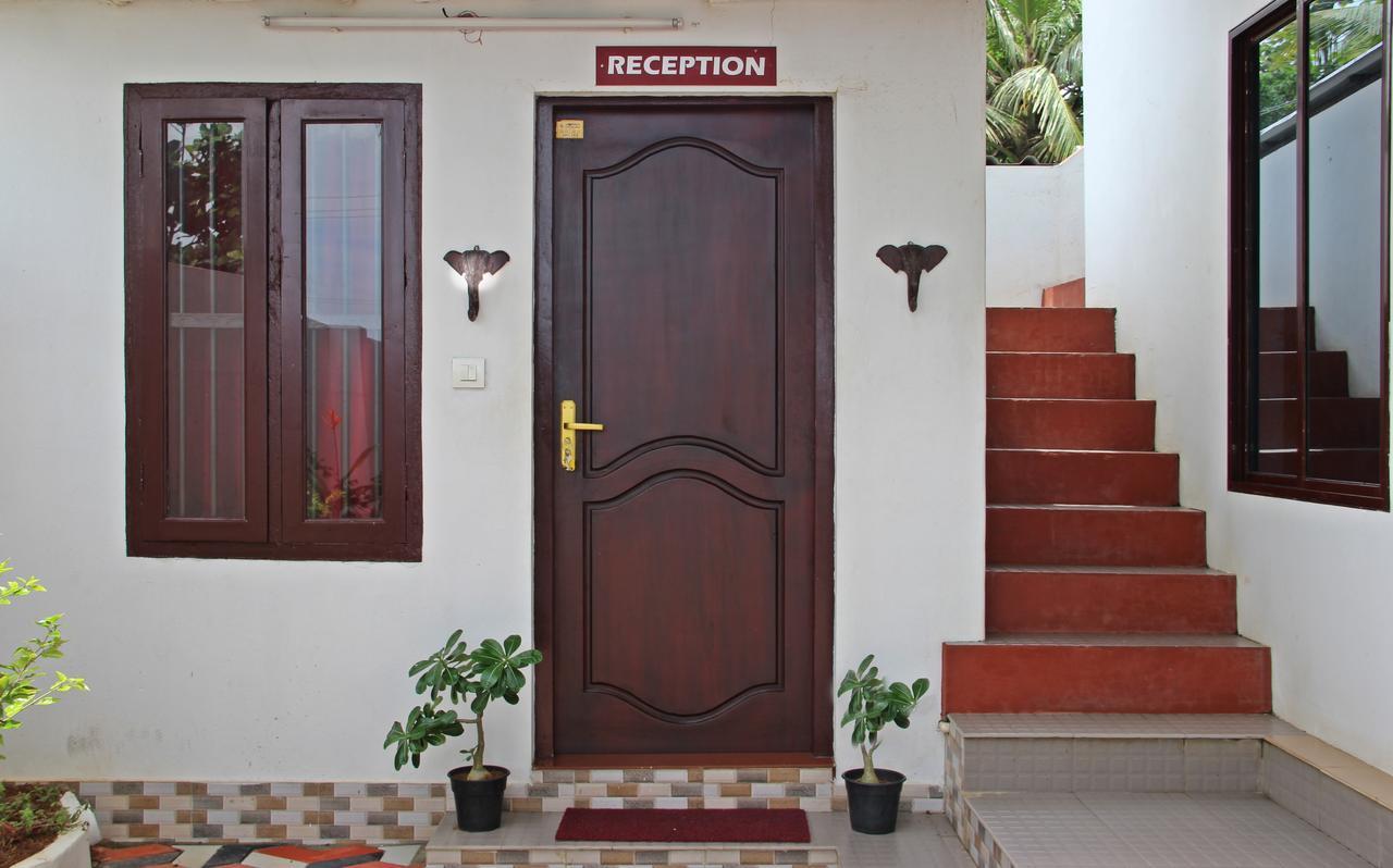 Sapphire Club Cherai Beach Villa Exterior photo